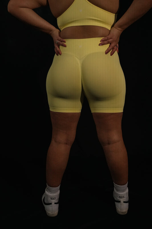 Golden Rise Seamless Shorts