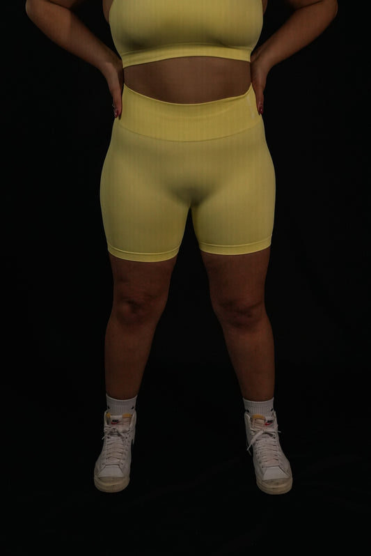 Golden Rise Seamless Shorts